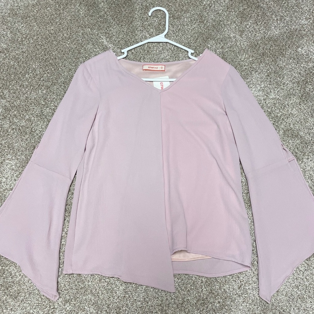 Light Purple/Pink Bell Sleeve Blouse